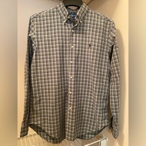 Men’s long sleeve Ralph Lauren classic fit button down shirt size M